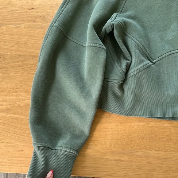 Lululemon Half-Zip Cropped Sweatshirt XS - Picture 9 of 10